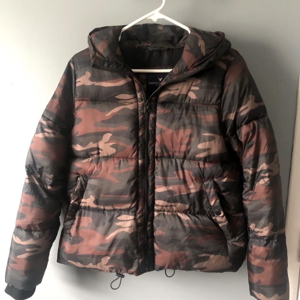 American Eagle puffer jacket